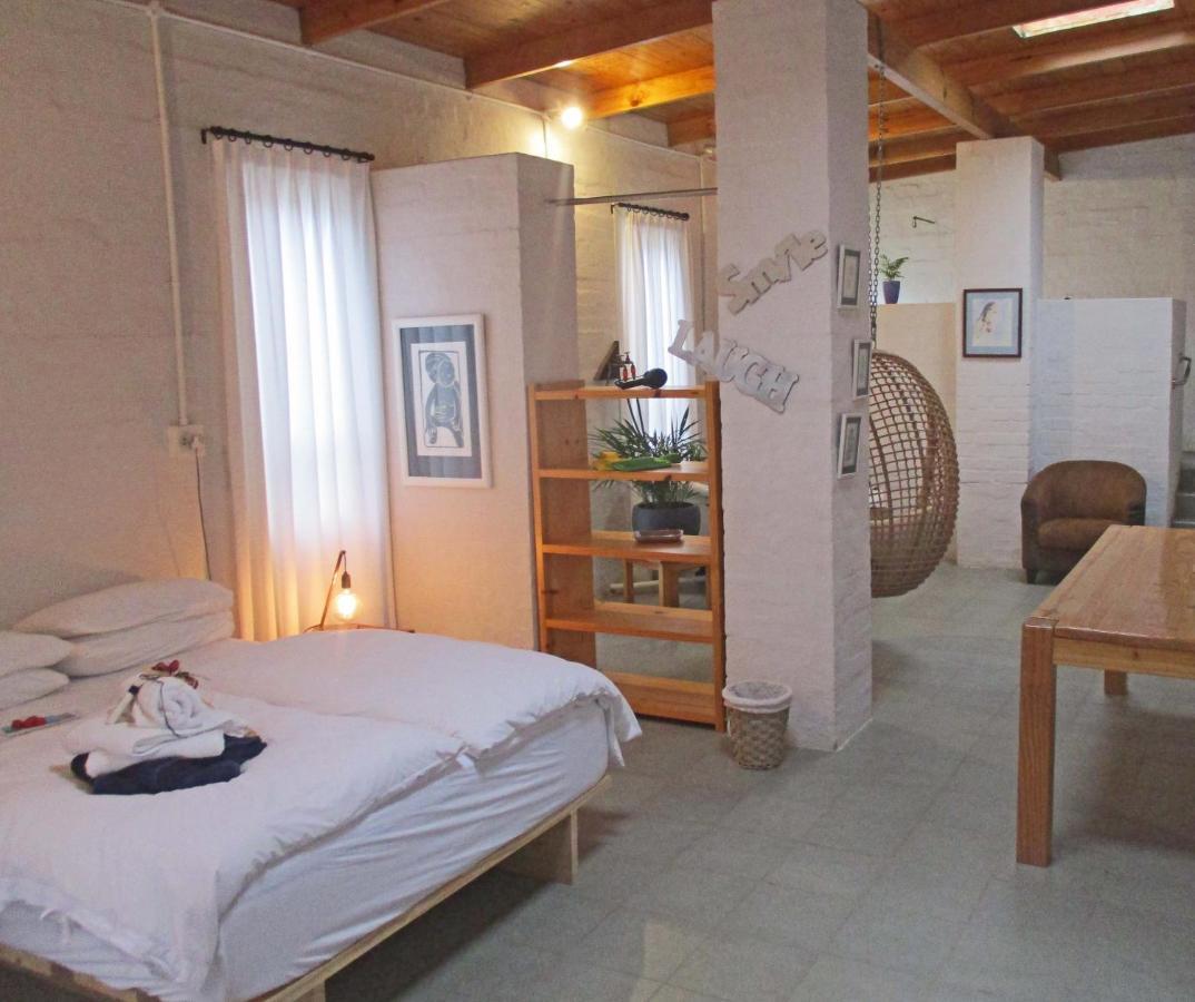 Alternative Space B & B Swakopmund Esterno foto